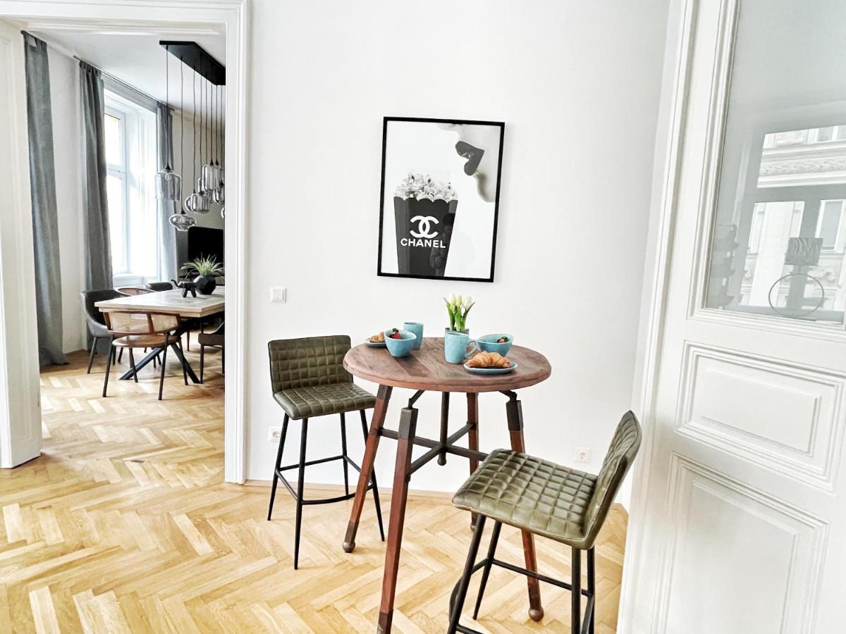 Loft2Be, Vienna City Loft For 8 Exteriör bild